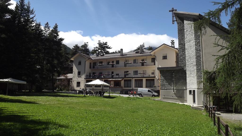 Casa San Francesco Hotel Бардонечия Екстериор снимка