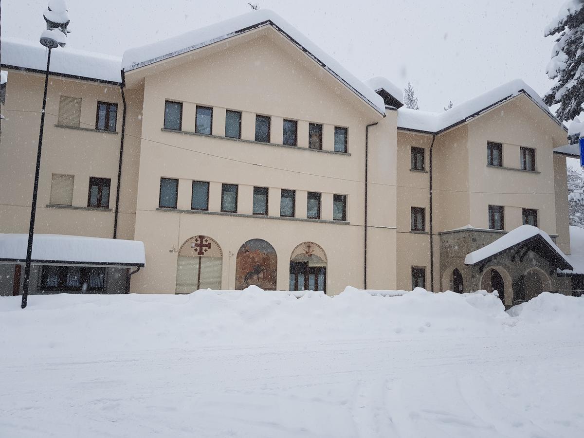 Casa San Francesco Hotel Бардонечия Екстериор снимка