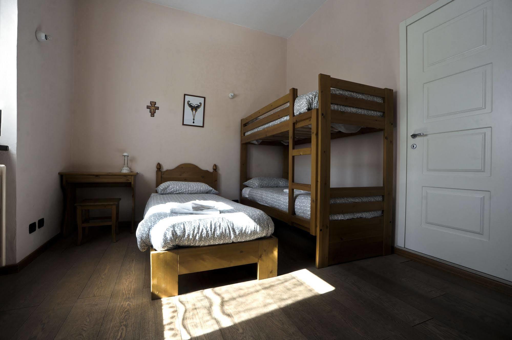Casa San Francesco Hotel Бардонечия Екстериор снимка