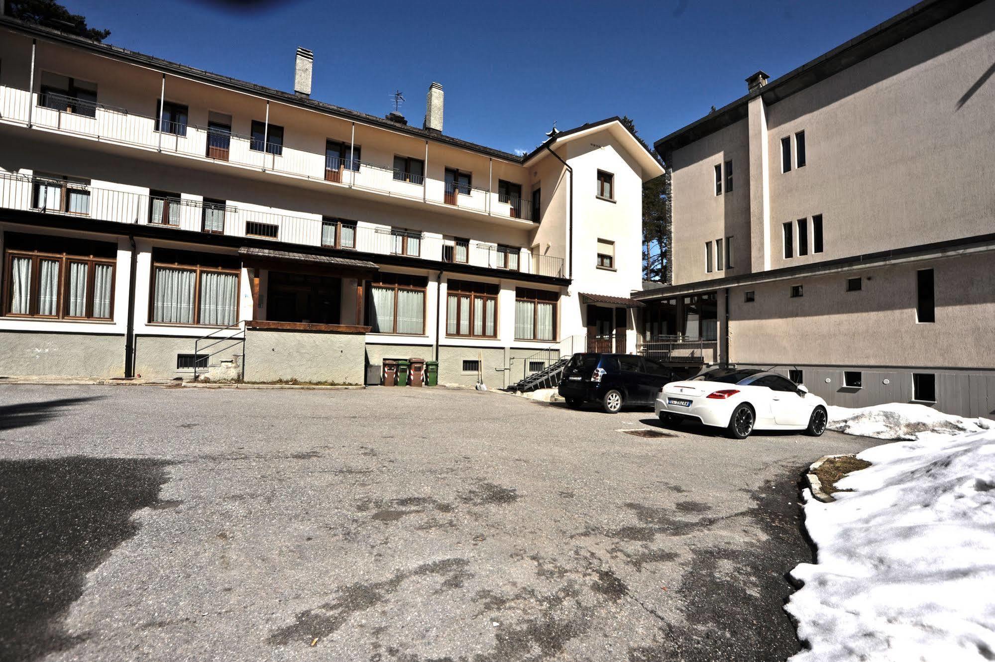 Casa San Francesco Hotel Бардонечия Екстериор снимка