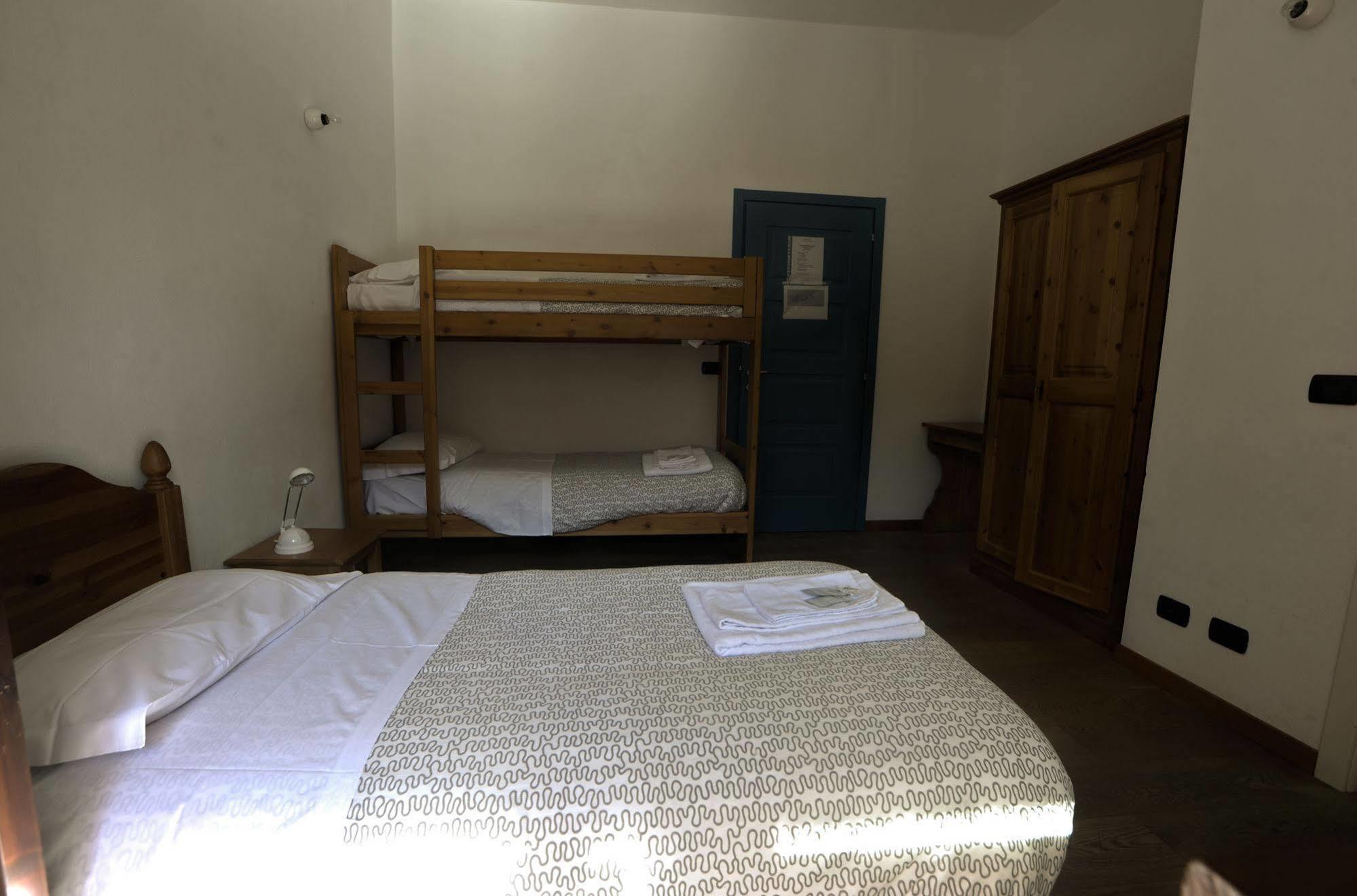Casa San Francesco Hotel Бардонечия Екстериор снимка