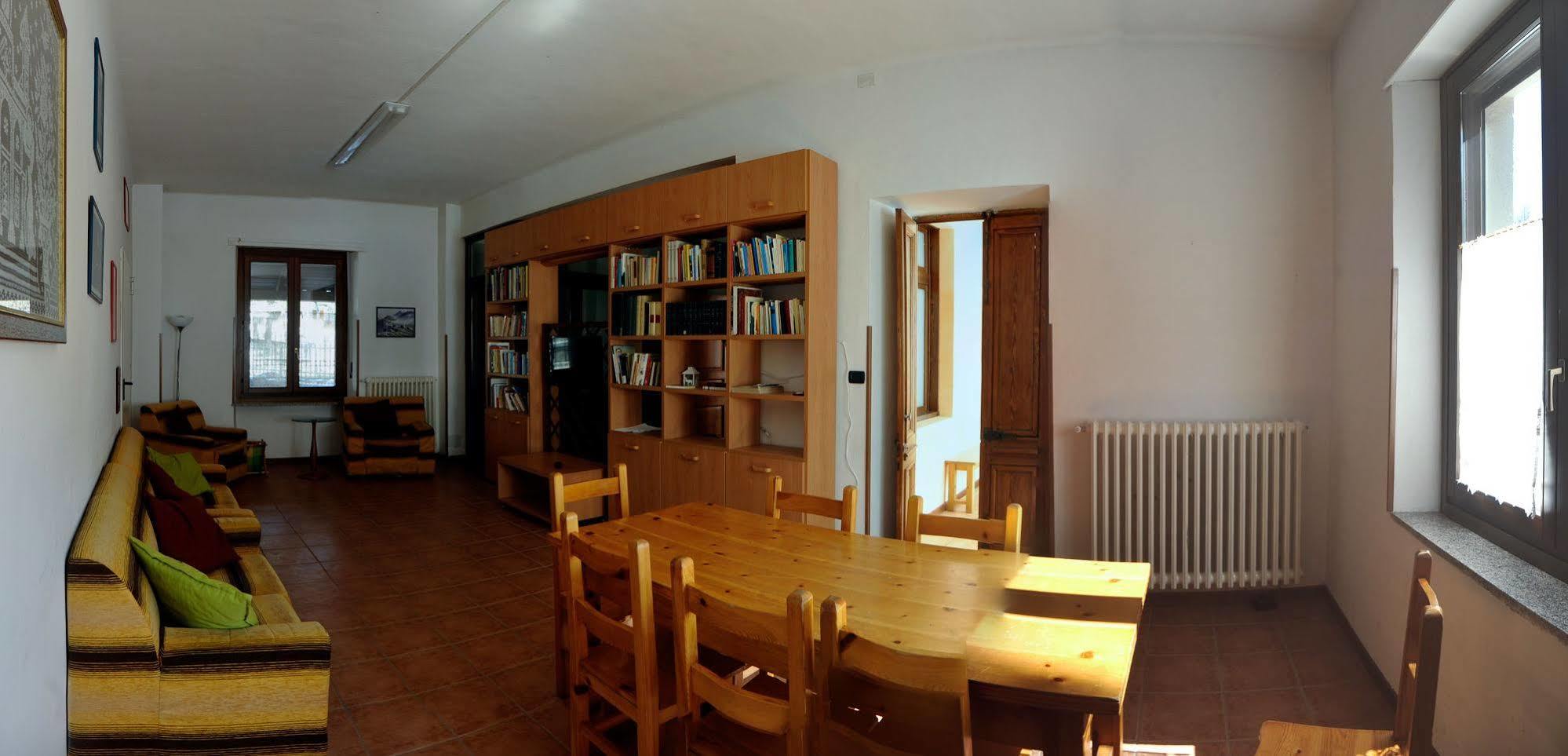 Casa San Francesco Hotel Бардонечия Екстериор снимка