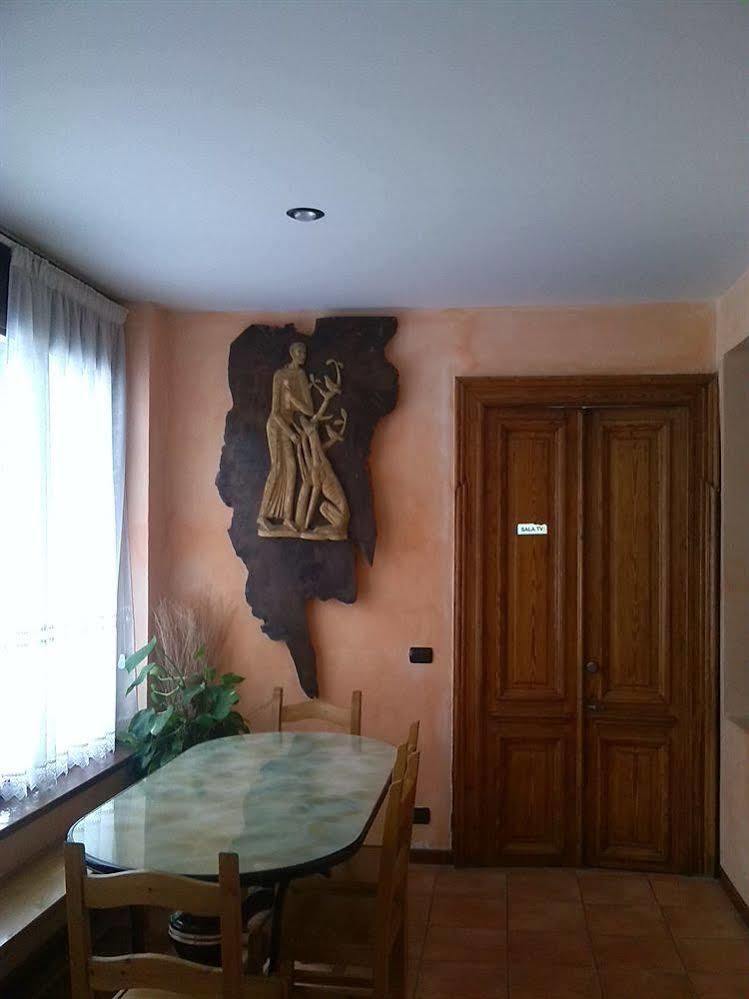 Casa San Francesco Hotel Бардонечия Екстериор снимка